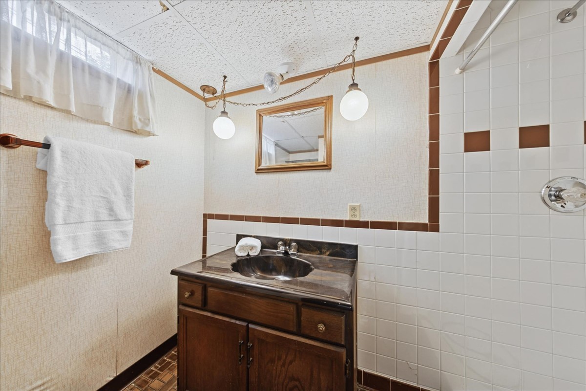 715 S Catherine Avenue, La Grange, IL 60525