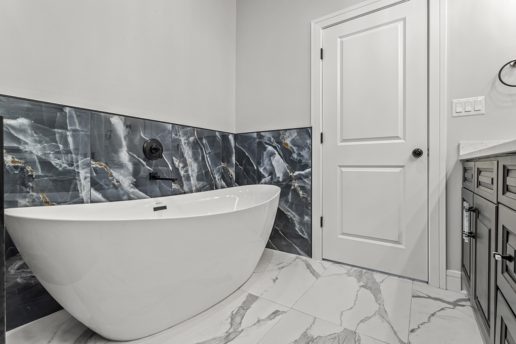 4827 S Saint Lawrence Avenue, Chicago, IL 60615