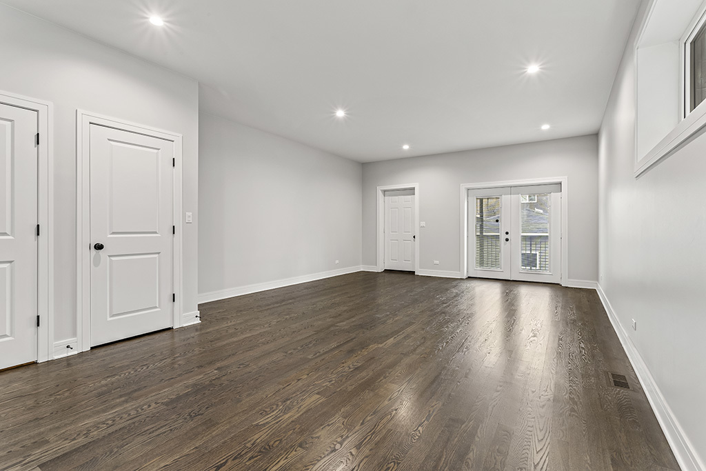 4827 S Saint Lawrence Avenue, Chicago, IL 60615