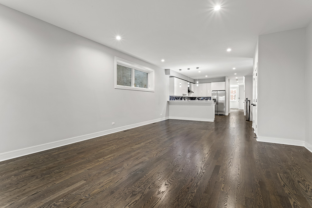 4827 S Saint Lawrence Avenue, Chicago, IL 60615