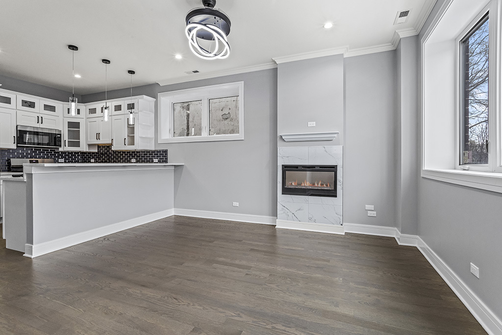 4827 S Saint Lawrence Avenue, Chicago, IL 60615