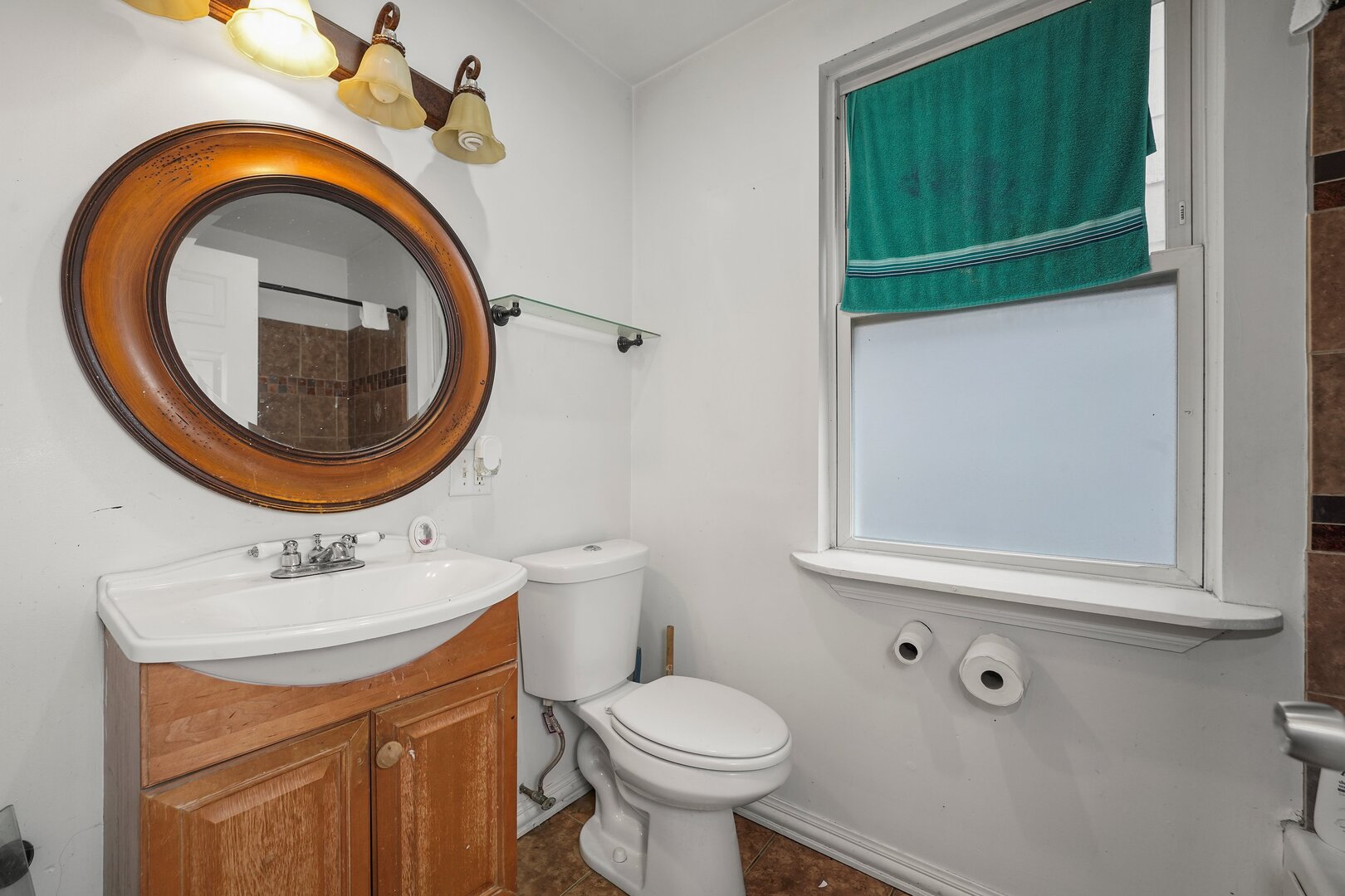 1051 N Parkside Avenue, Chicago, IL 60651