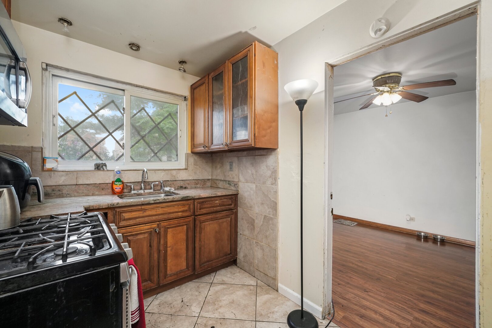 1051 N Parkside Avenue, Chicago, IL 60651