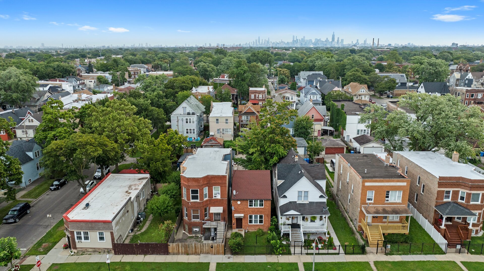 1051 N Parkside Avenue, Chicago, IL 60651