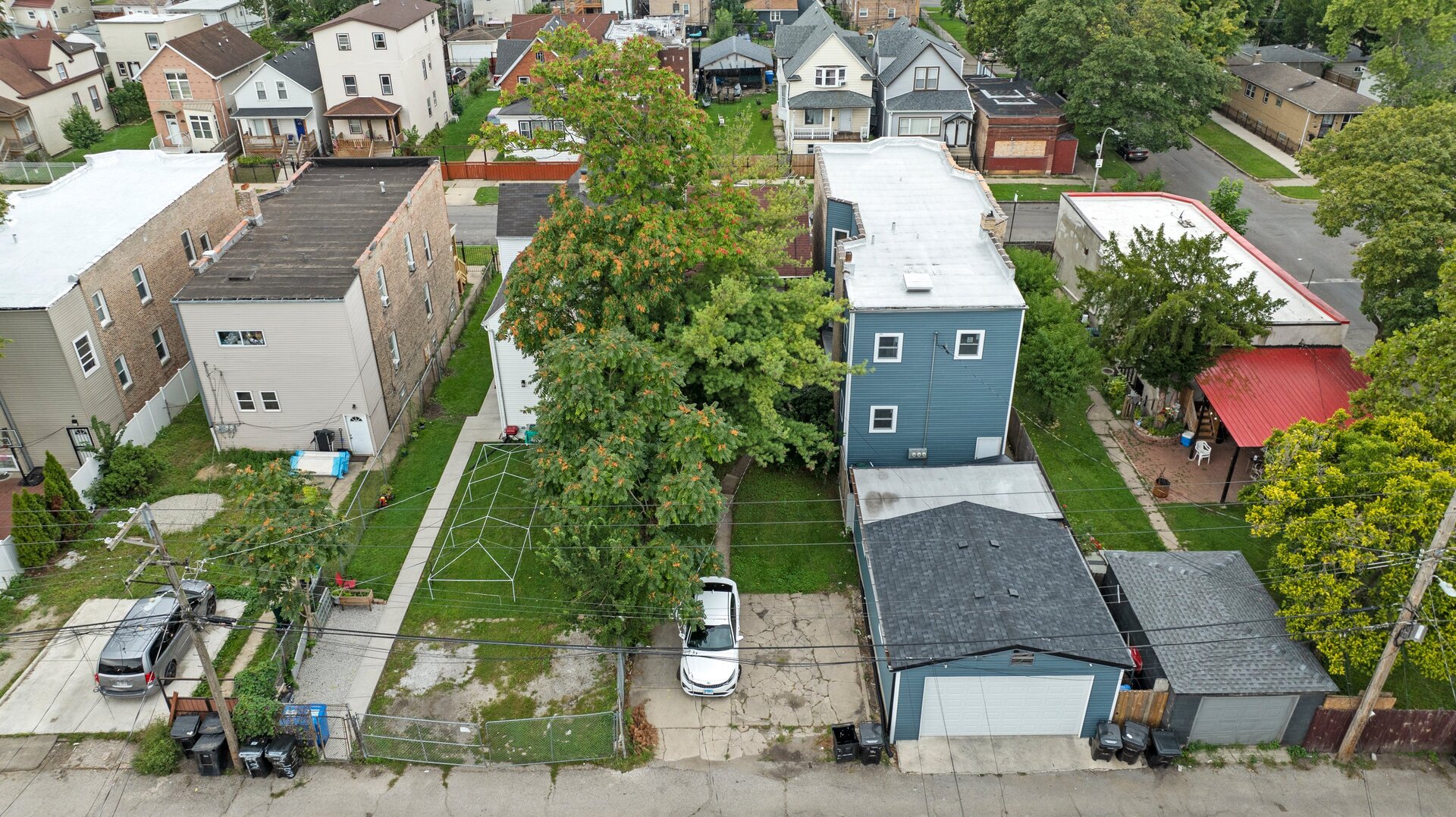 1051 N Parkside Avenue, Chicago, IL 60651