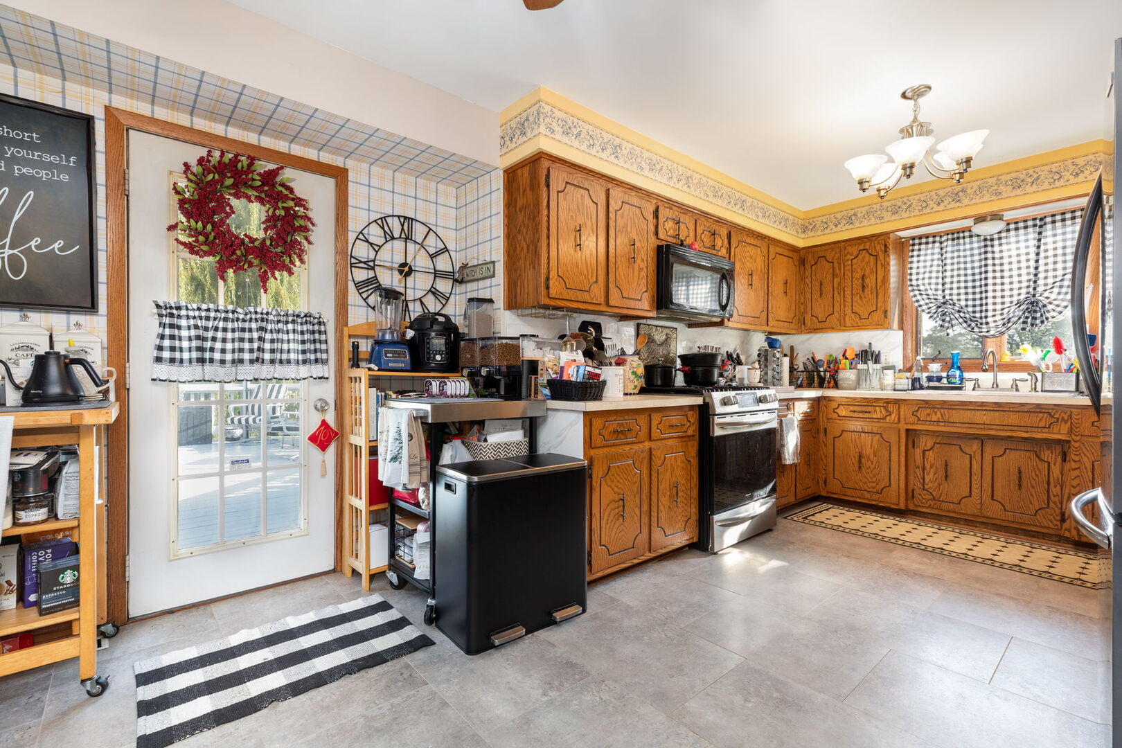 13226 Farm View Street, Homer Glen, IL 60491