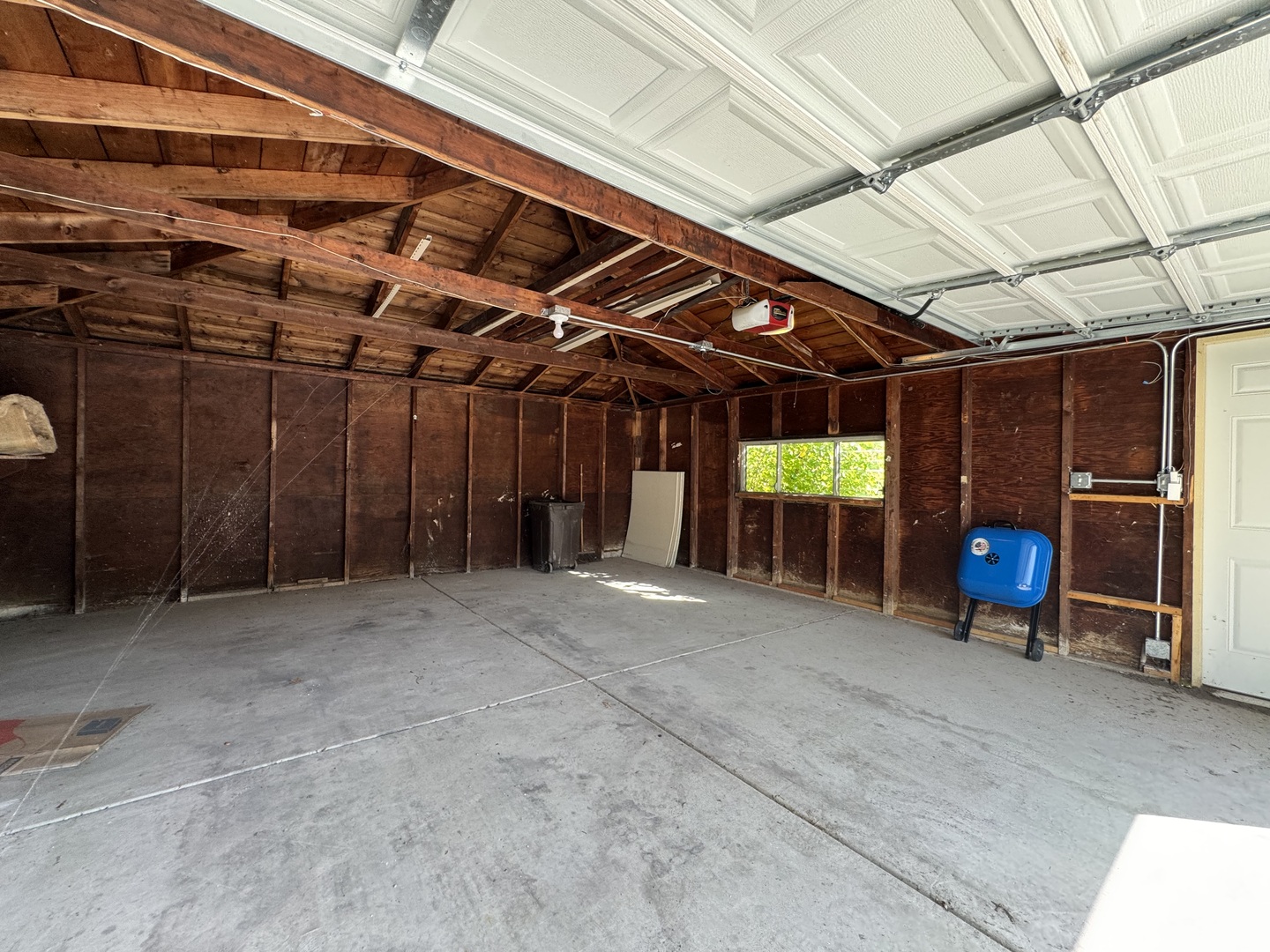 15427 Minerva Avenue, Dolton, IL 60419