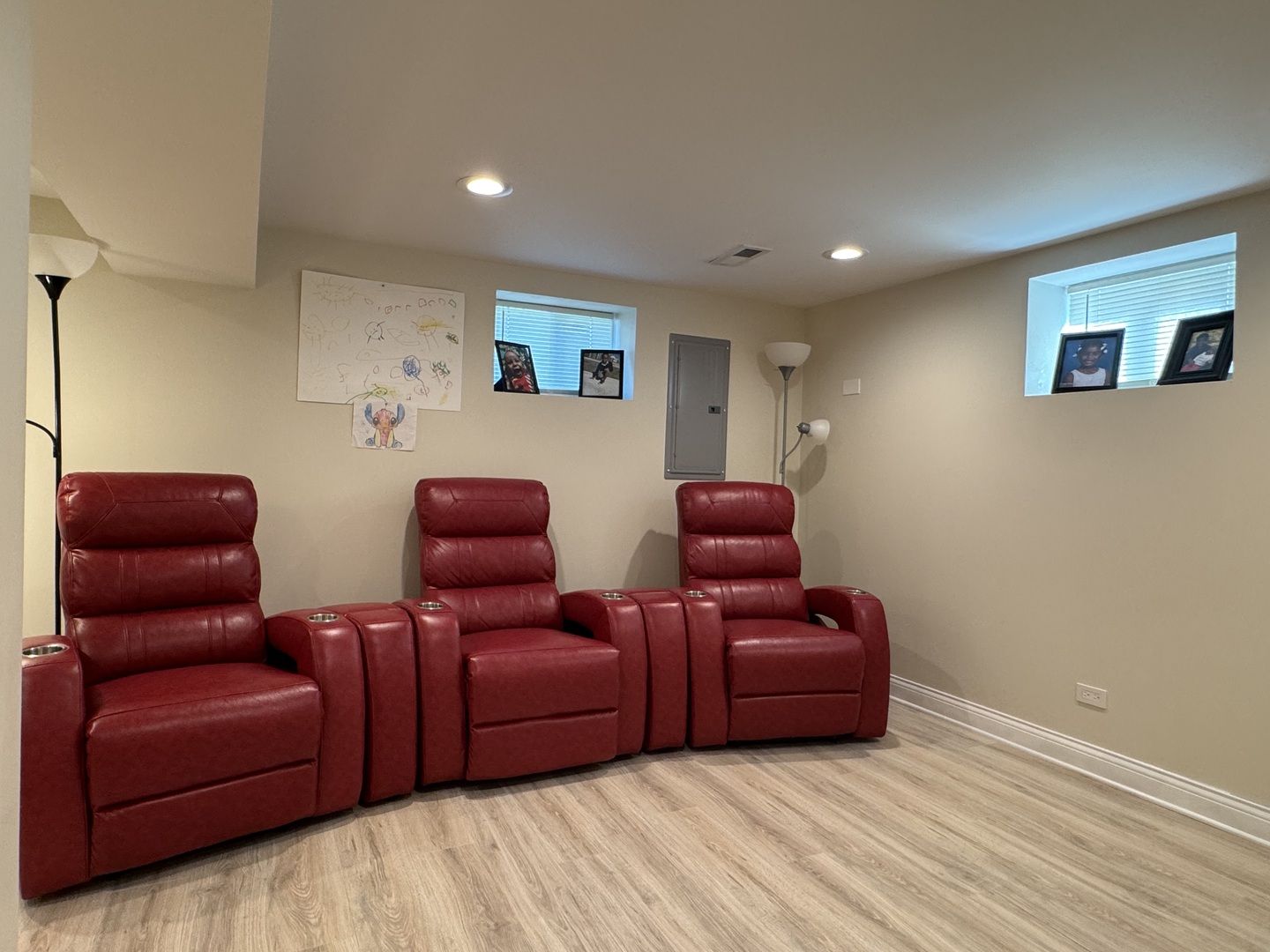 15427 Minerva Avenue, Dolton, IL 60419