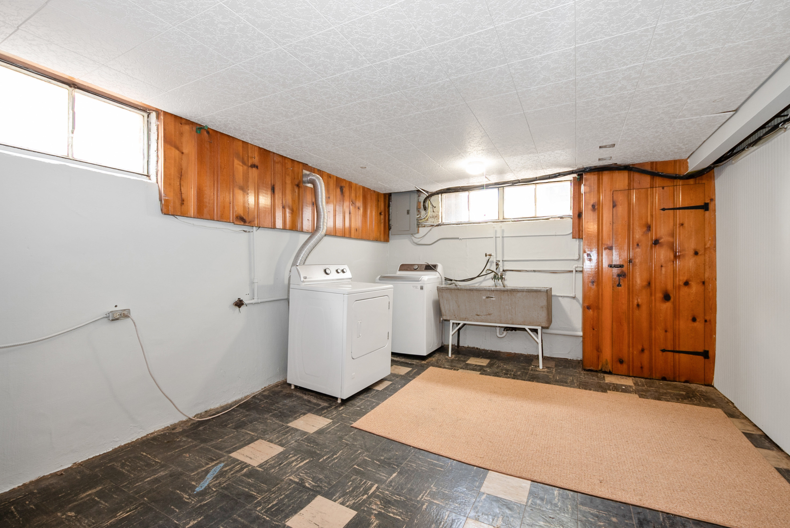10041 S Saint Louis Avenue, Evergreen Park, IL 60805