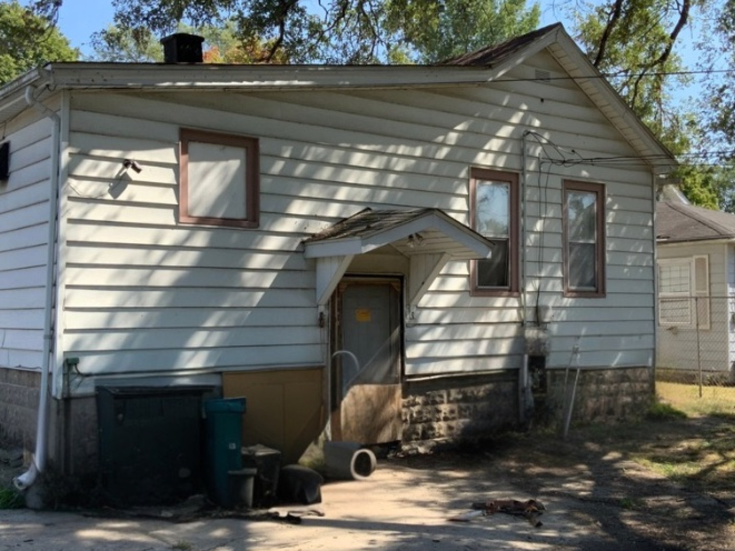 457 S Desplaines Street, Joliet, IL 60436