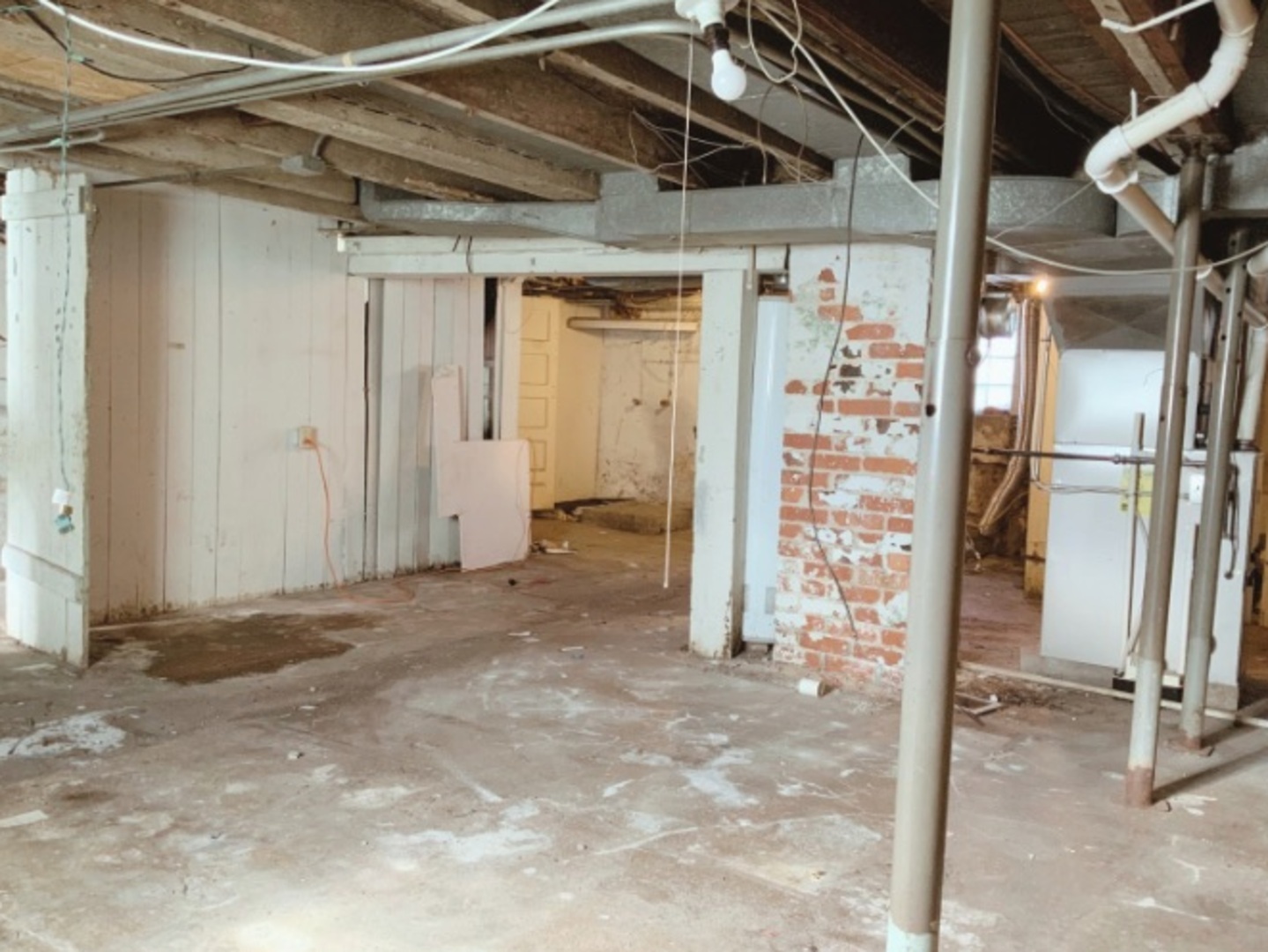 457 S Desplaines Street, Joliet, IL 60436