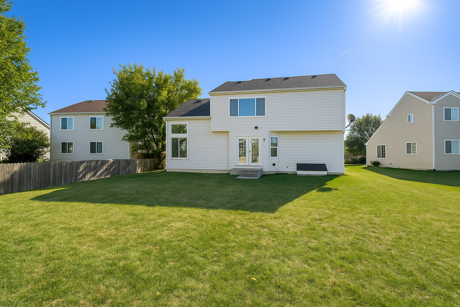 2223 Periwinkle Lane, Naperville, IL 60540