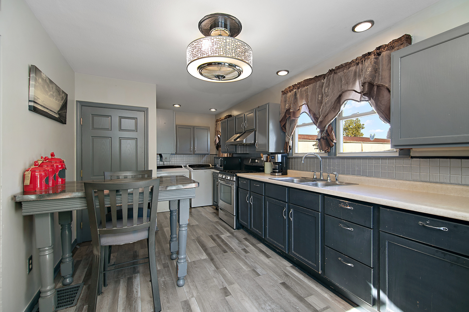 547 W Bourbonnais Street, Kankakee, IL 60901