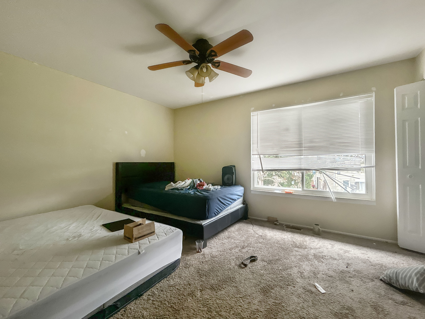 545 Alton Court, Carol Stream, IL 60188