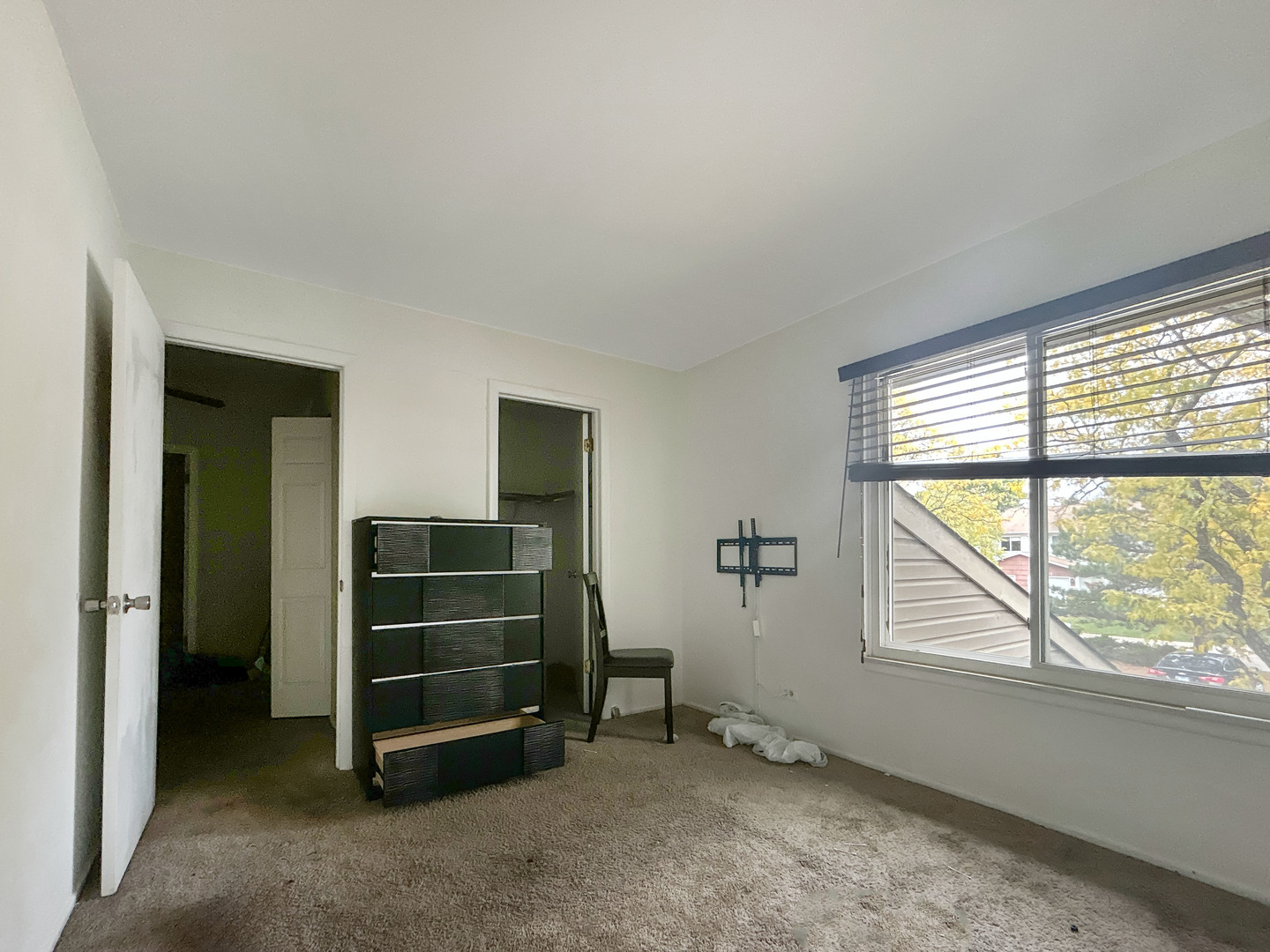 545 Alton Court, Carol Stream, IL 60188