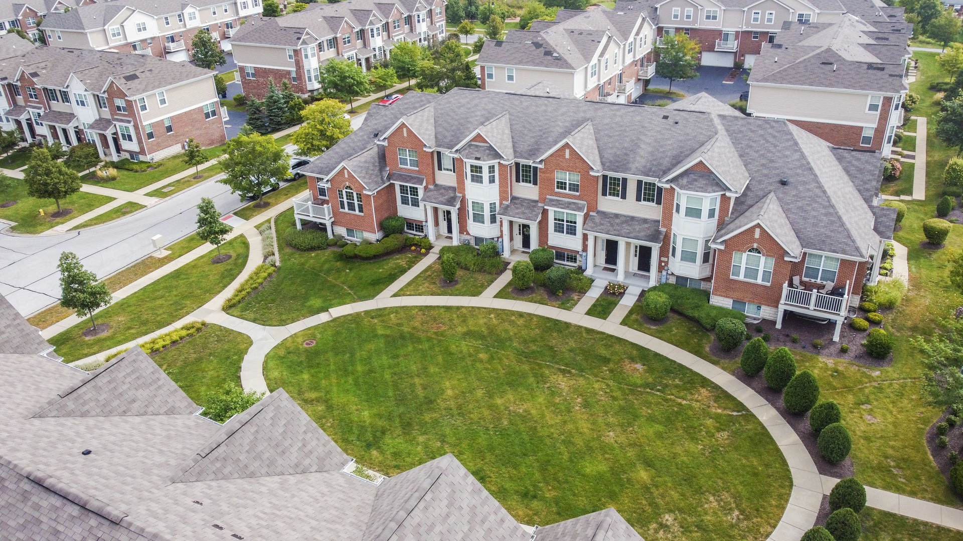 10595 W 154th Place, Orland Park, IL 60462