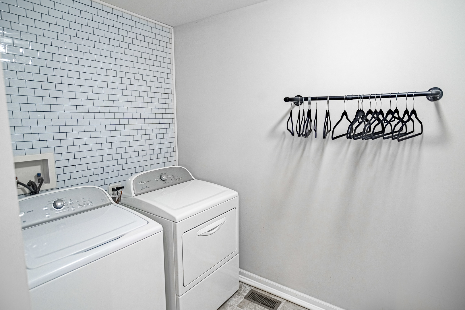 10595 W 154th Place, Orland Park, IL 60462