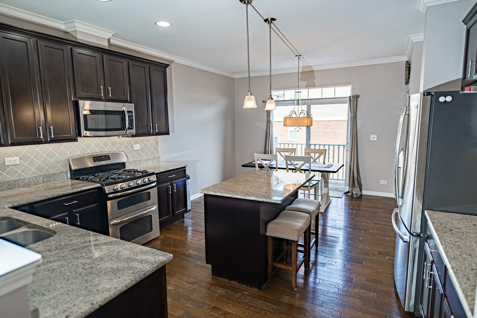 10595 W 154th Place, Orland Park, IL 60462