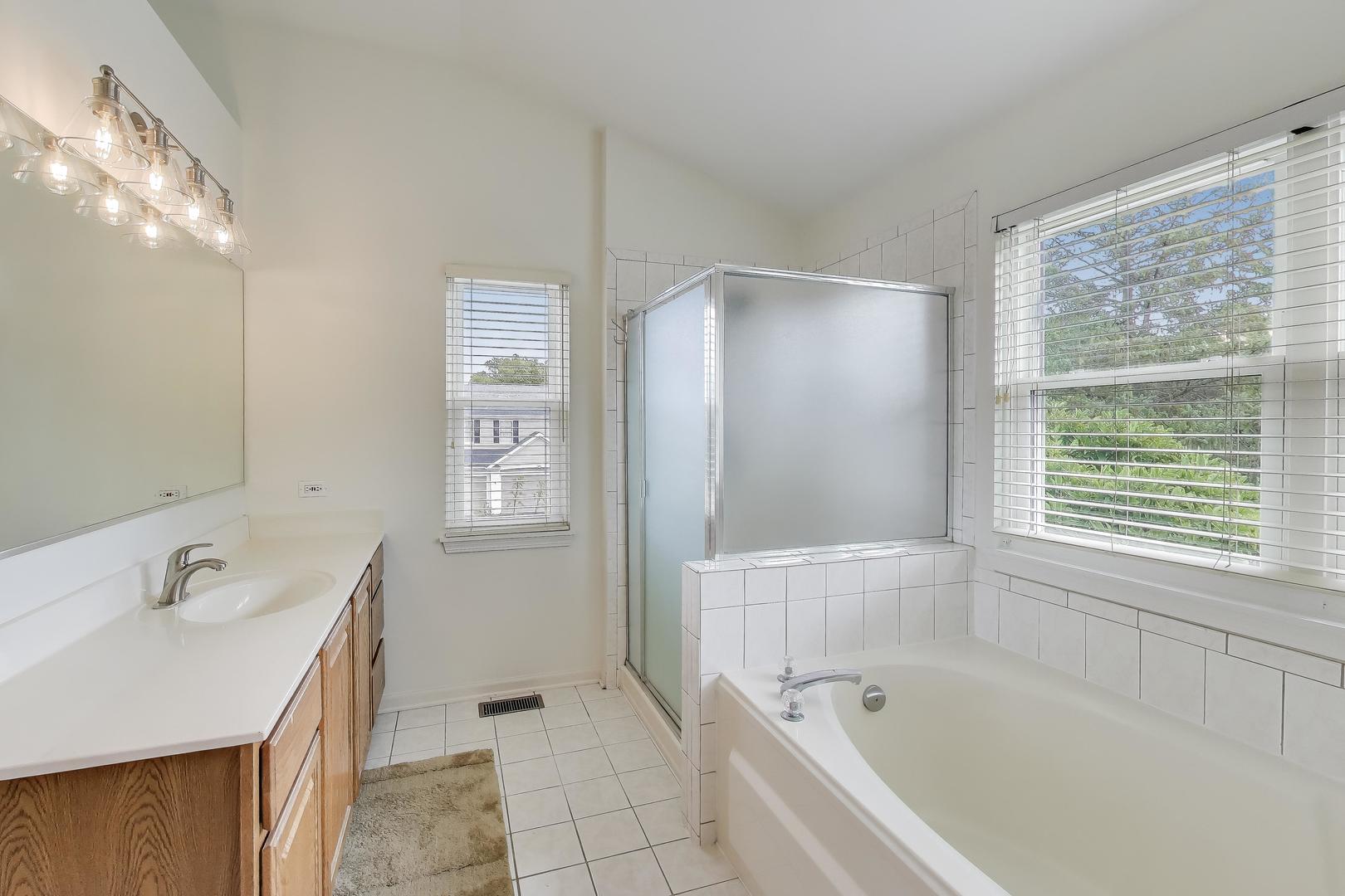 36873 N Deer Trail Drive, Lake Villa, IL 60046