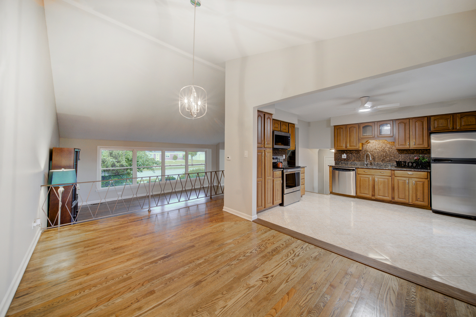 1324 S Main Street, Lombard, IL 60148