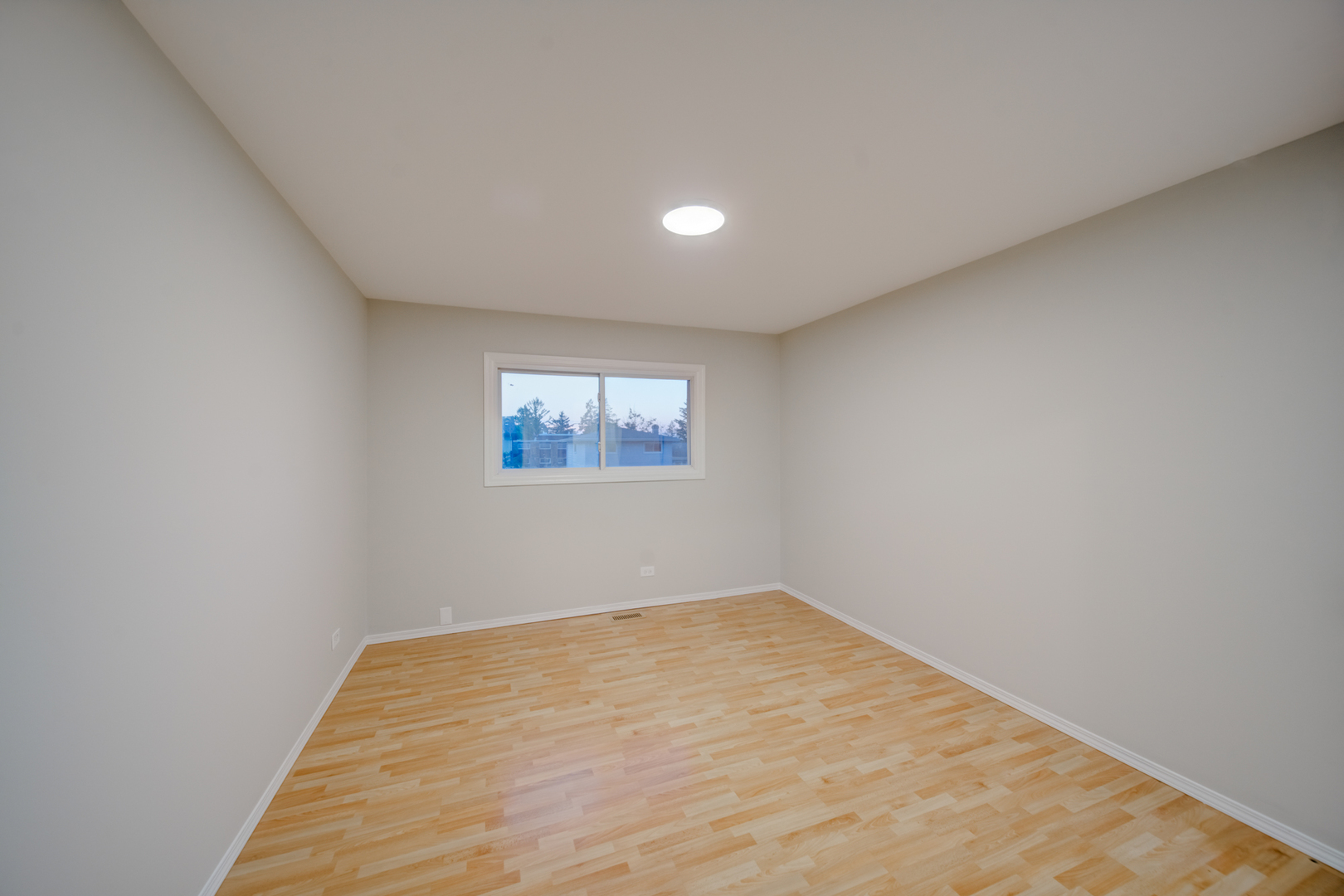 1324 S Main Street, Lombard, IL 60148