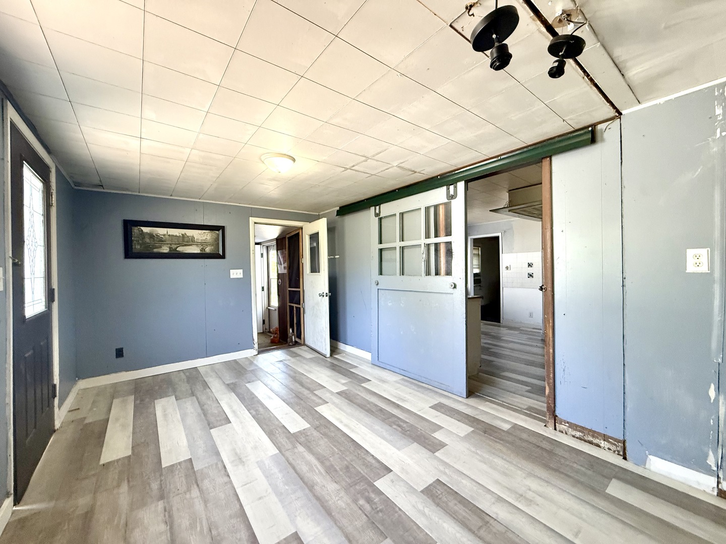 2707 N US Highway 45-52, Clifton, IL 60927