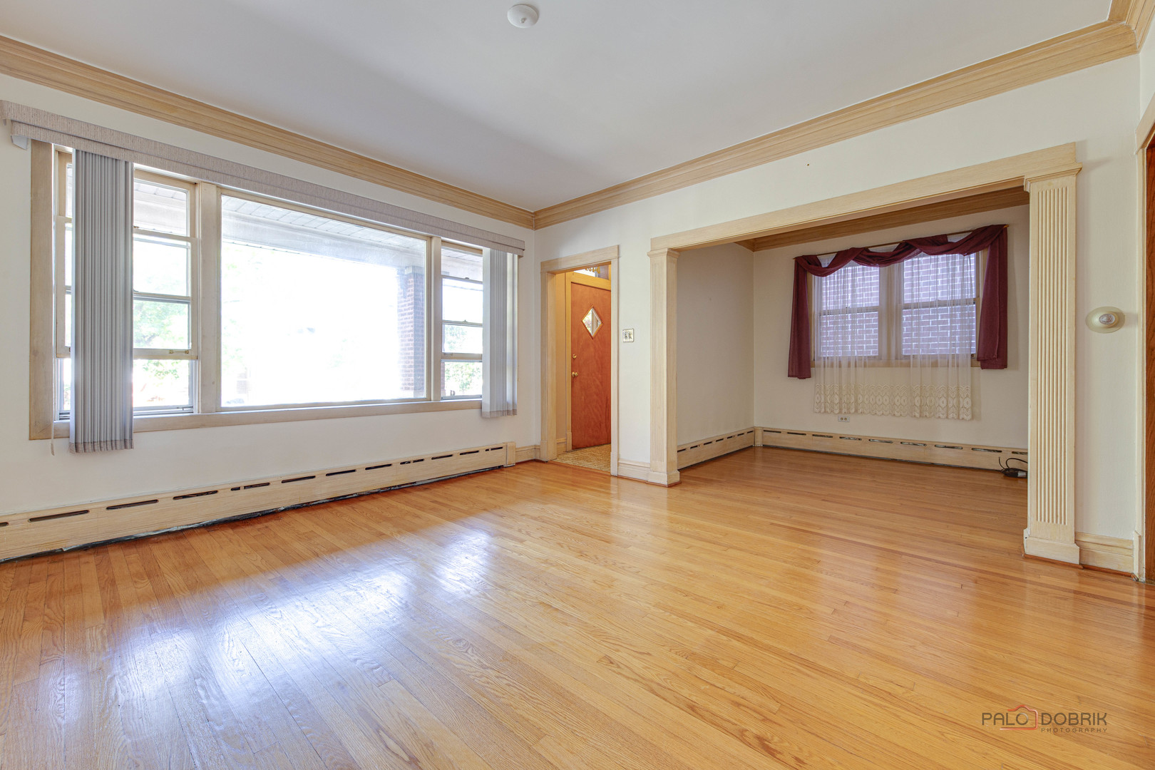 5431 W Wilson Avenue, Chicago, IL 60630