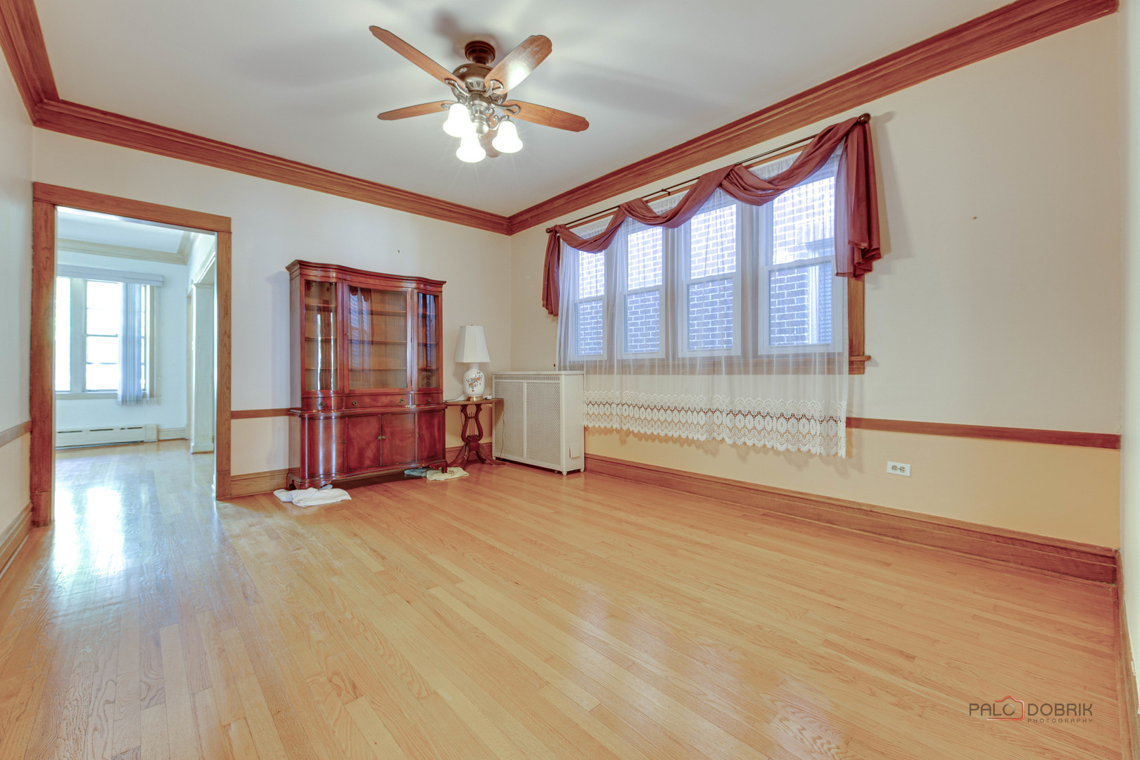 5431 W Wilson Avenue, Chicago, IL 60630