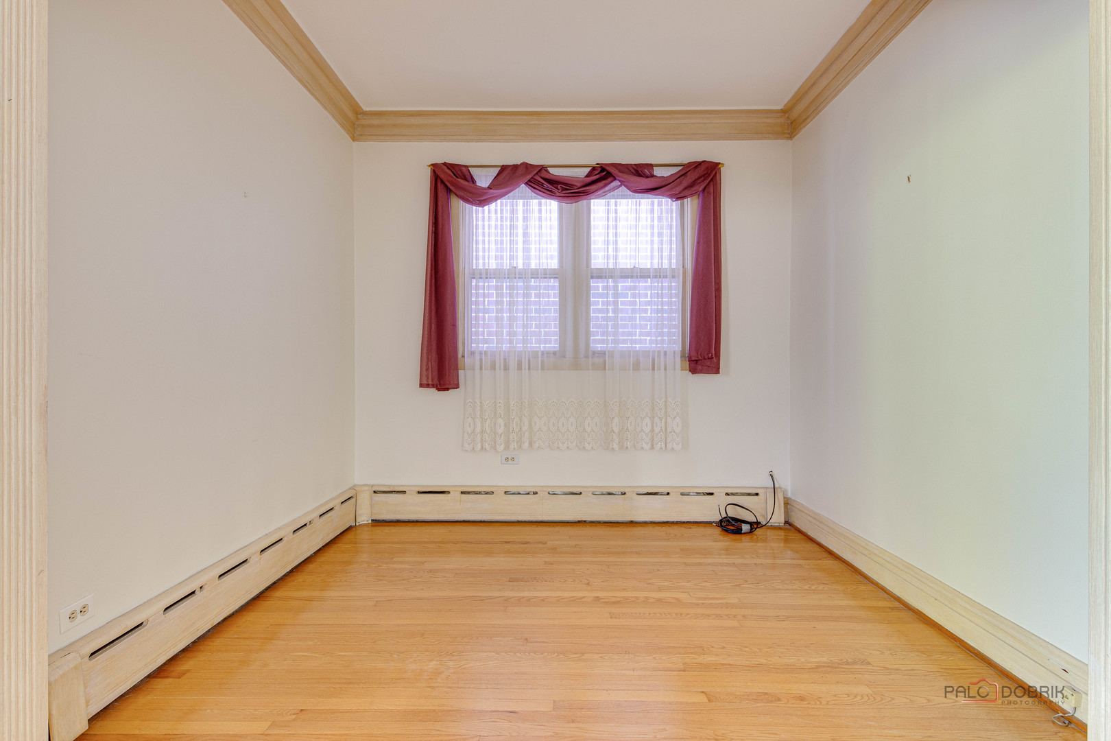 5431 W Wilson Avenue, Chicago, IL 60630