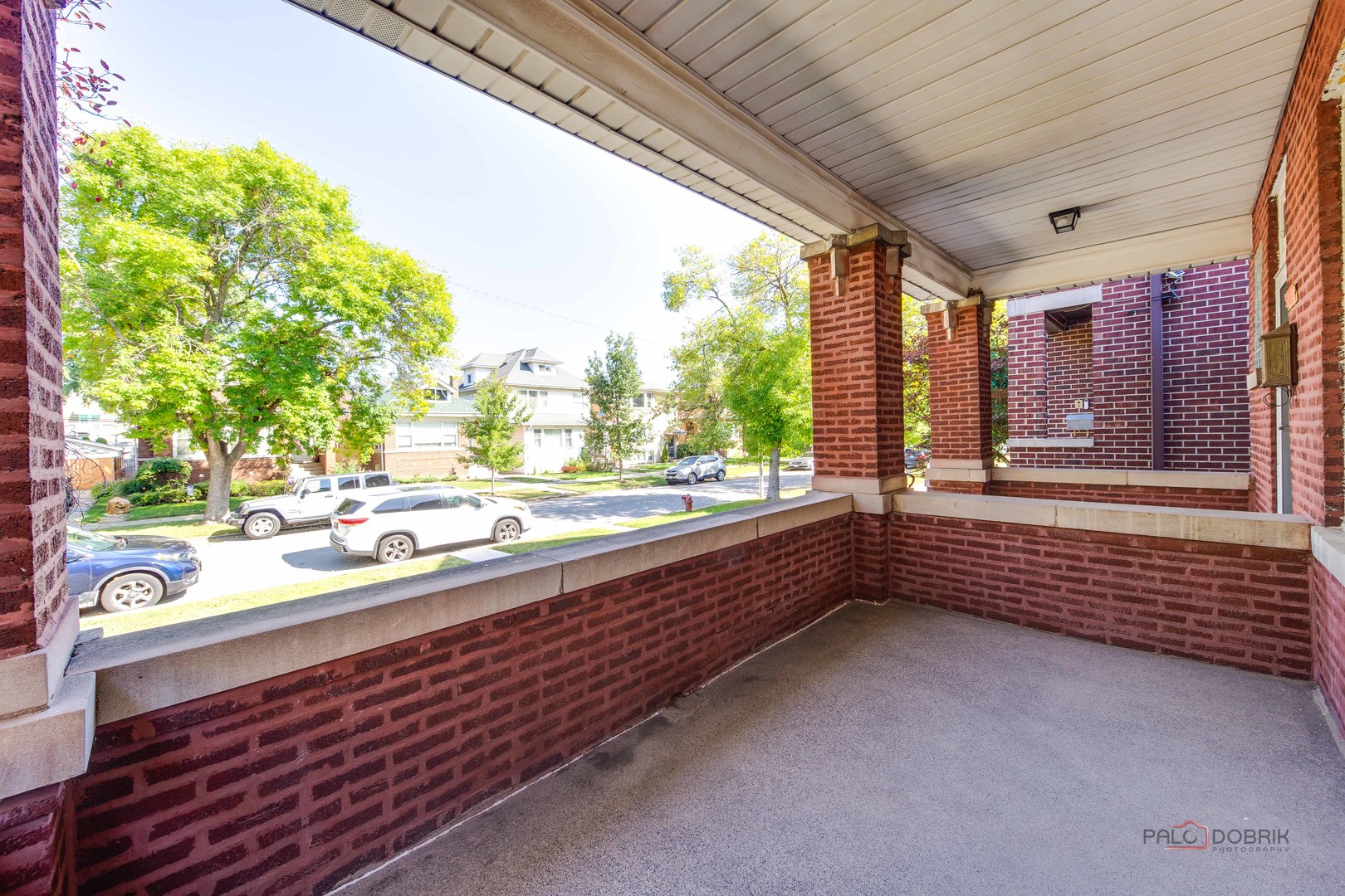 5431 W Wilson Avenue, Chicago, IL 60630