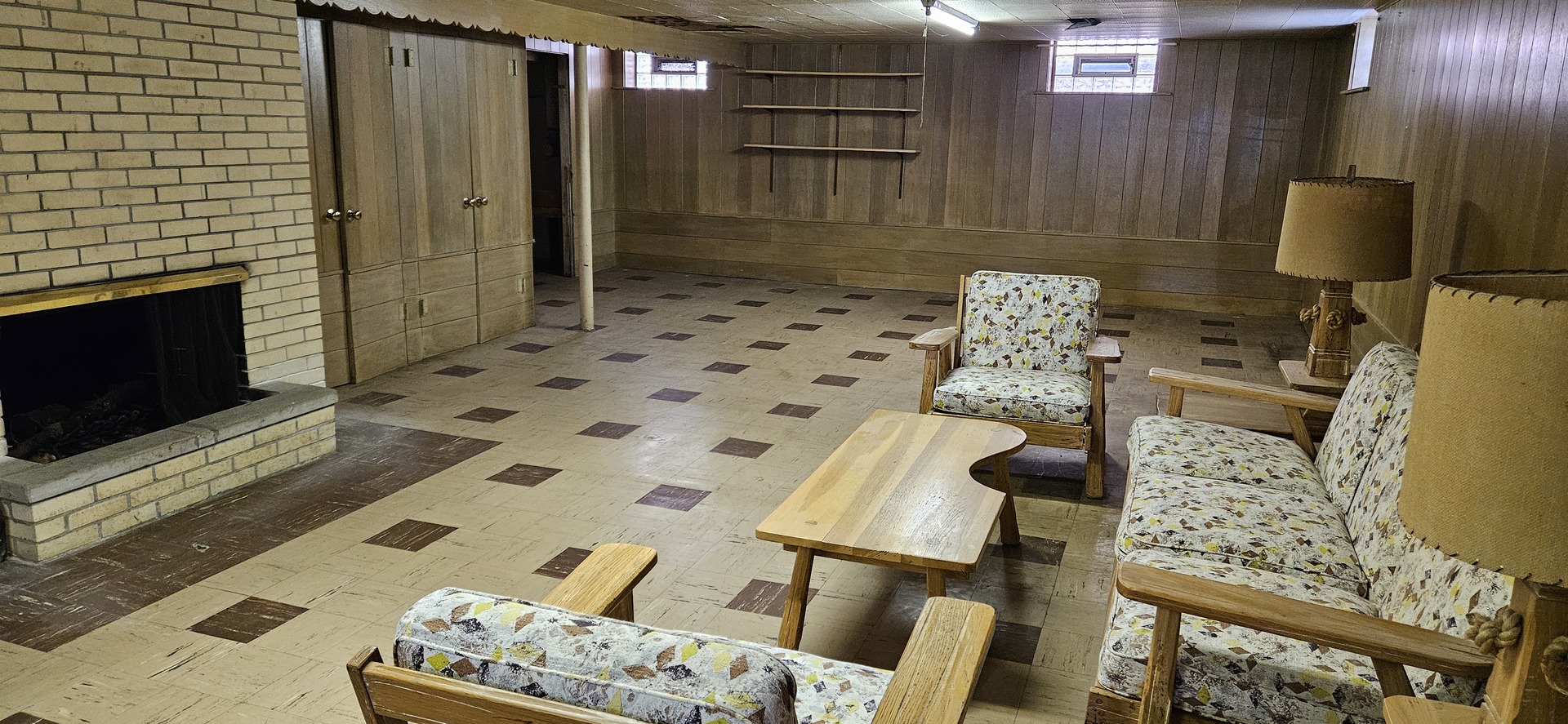 9241 S Richmond Avenue, Evergreen Park, IL 60805