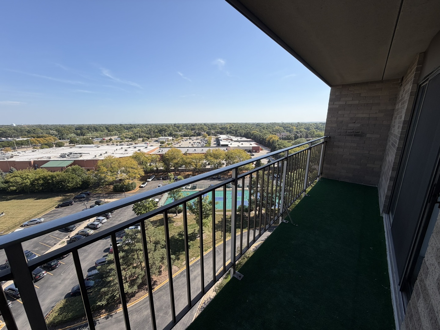 6340 Americana Drive #1202, Willowbrook, IL 60527
