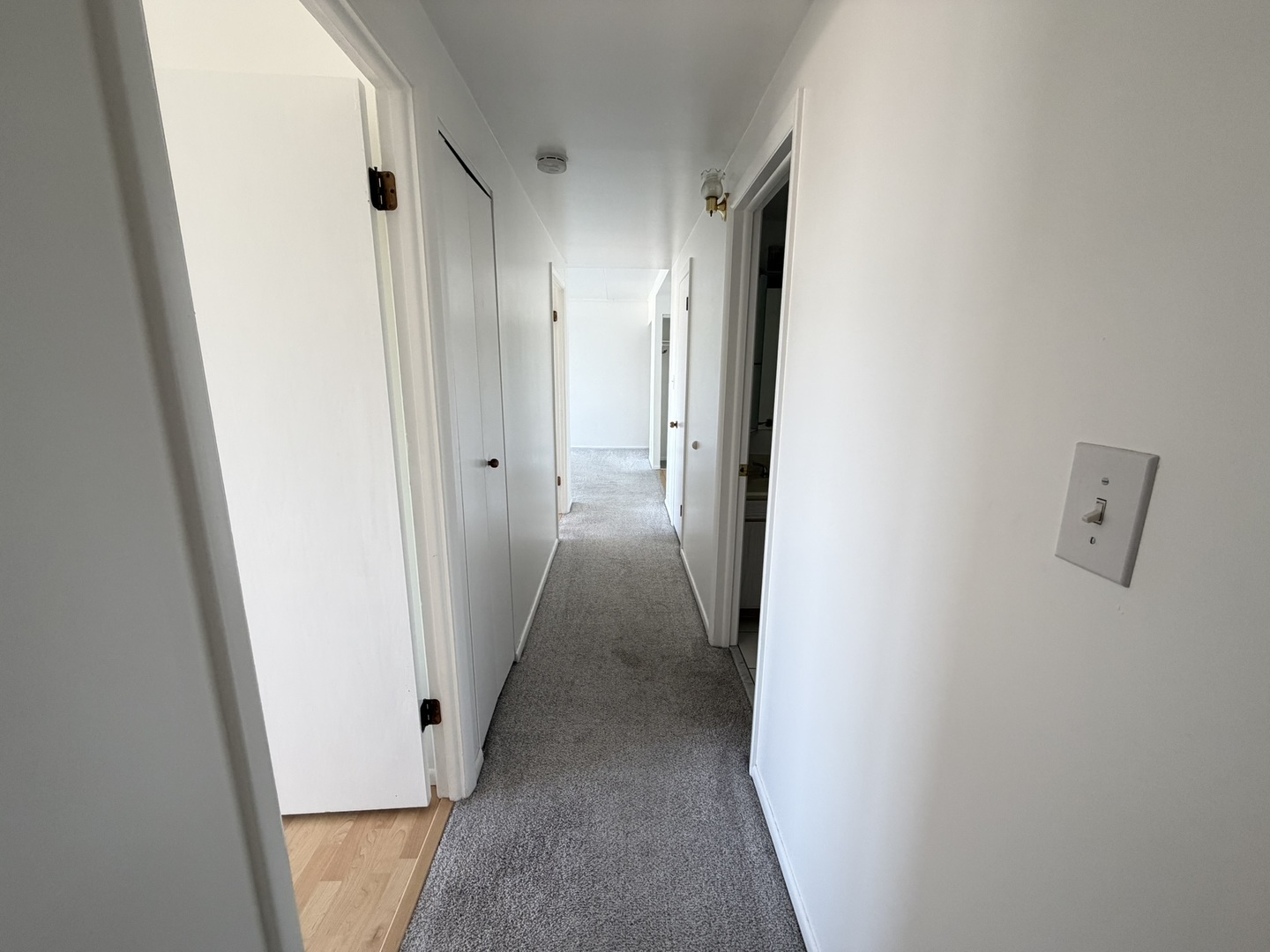 6340 Americana Drive #1202, Willowbrook, IL 60527
