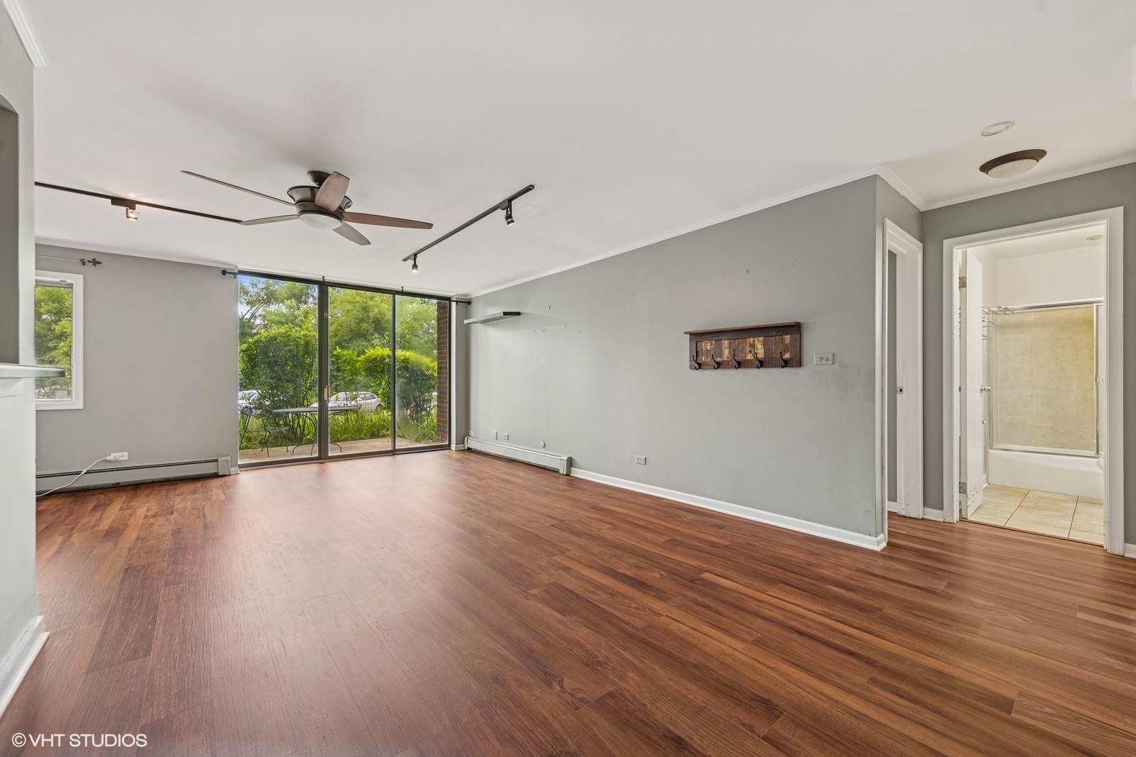 4721 Saint Joseph Creek Road #1B, Lisle, IL 60532