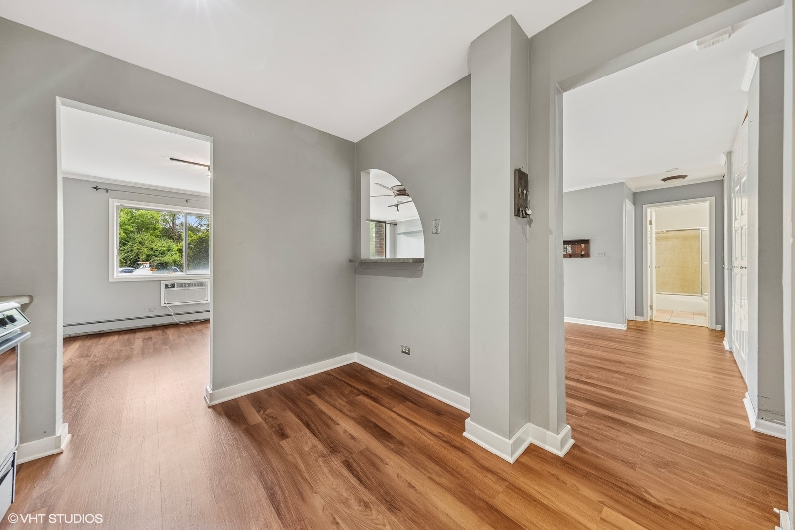 4721 Saint Joseph Creek Road #1B, Lisle, IL 60532