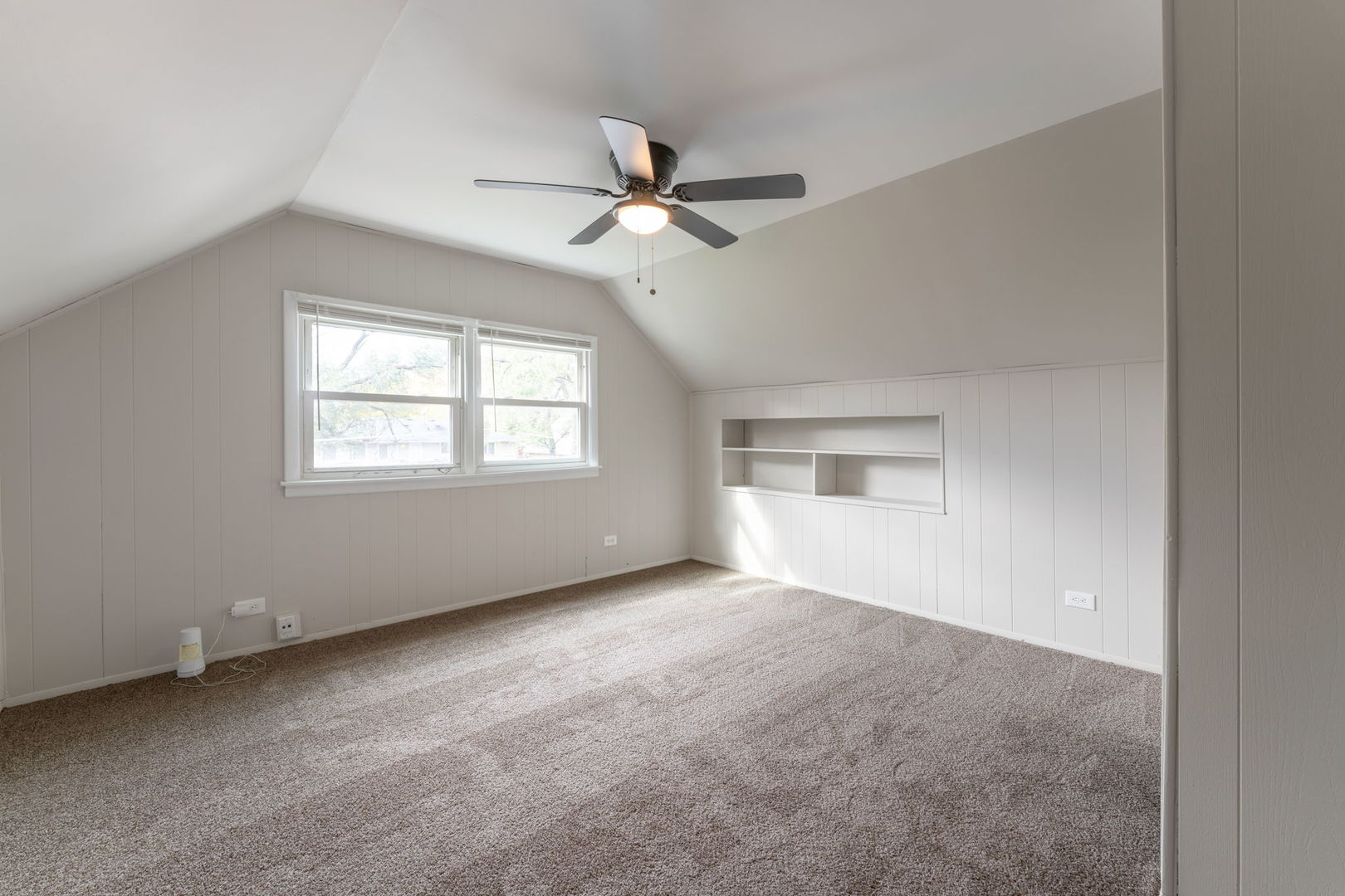 16928 Old Elm Drive, Country Club Hills, IL 60478