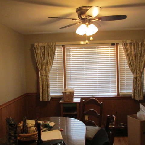 7904 Melvina Avenue, Burbank, IL 60459