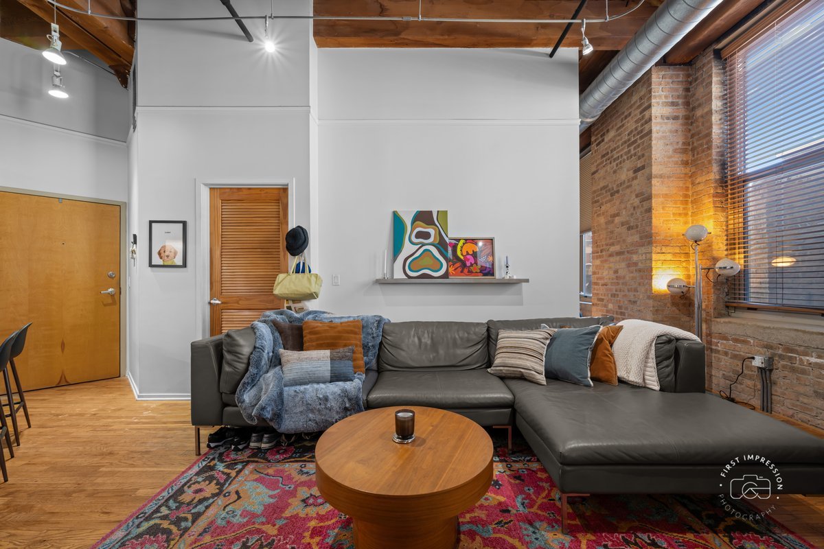 1500 W Monroe Street #409, Chicago, IL 60607