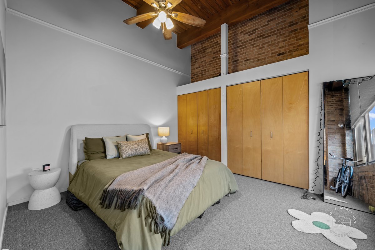 1500 W Monroe Street #409, Chicago, IL 60607