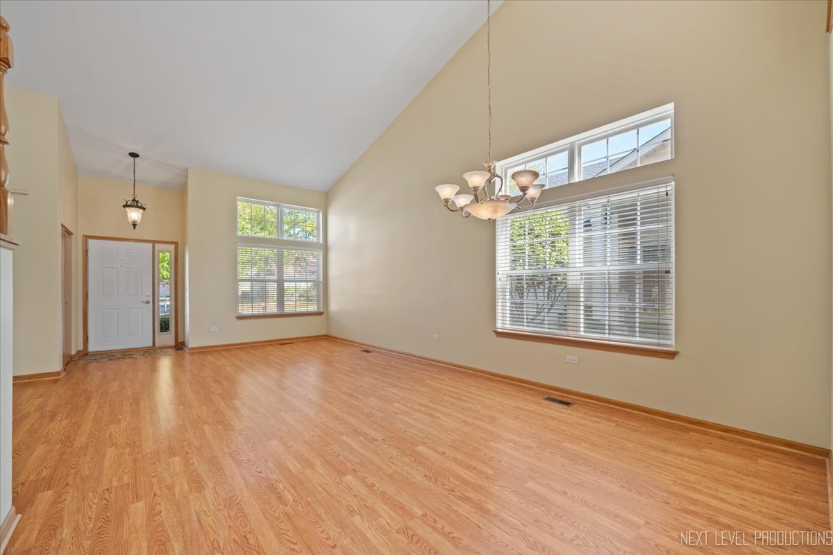 14037 S Tamarack Drive, Plainfield, IL 60544