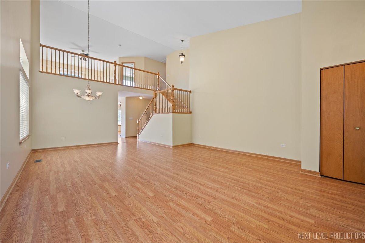 14037 S Tamarack Drive, Plainfield, IL 60544