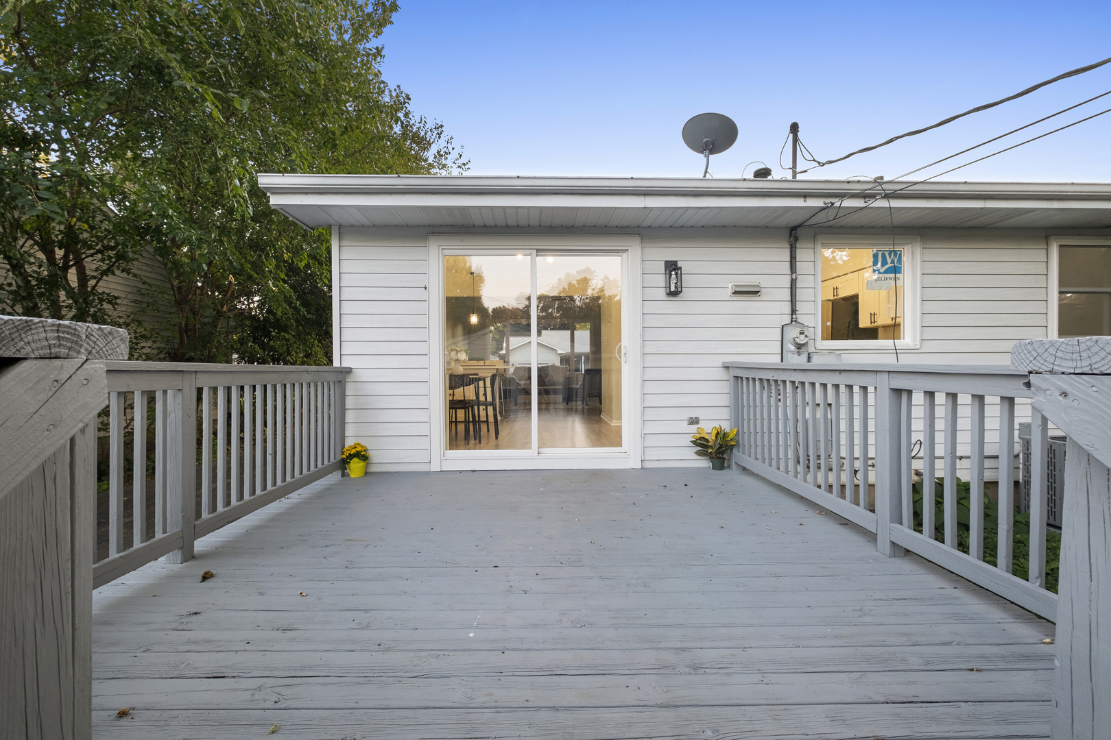 4304 Clearview Drive, McHenry, IL 60050