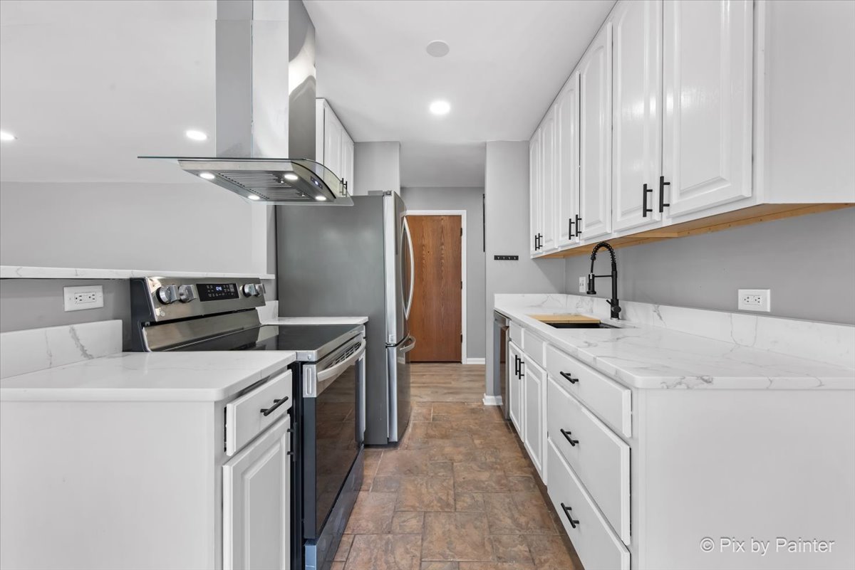 5820 Oakwood Drive #1a, Lisle, IL 60532