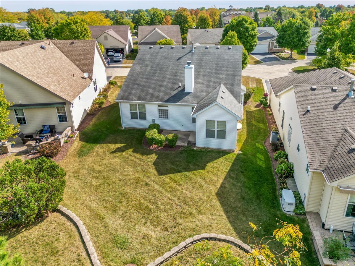 16012 Carillon Lakes Court, Crest Hill, IL 60403