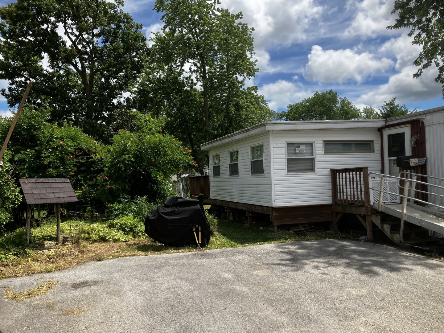 89 Chaucer Drive, Gardner, IL 60424