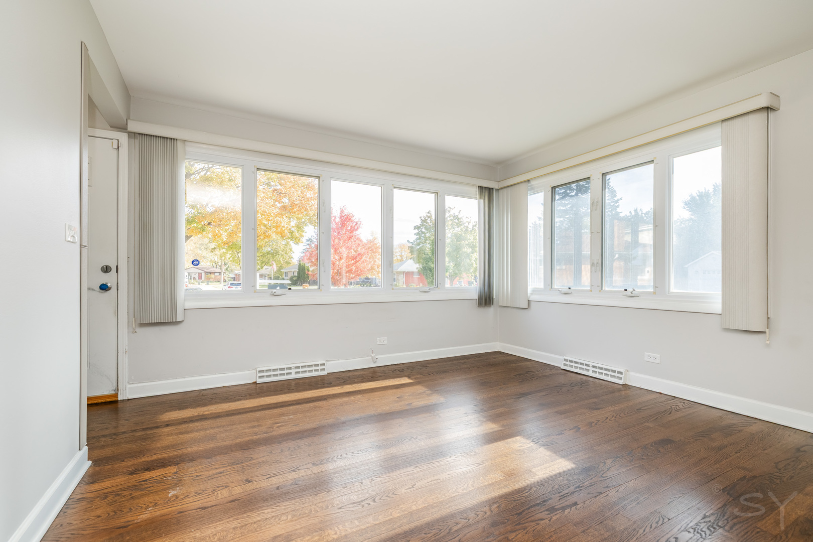 1615 W Johanna Terrace, Arlington Heights, IL 60005