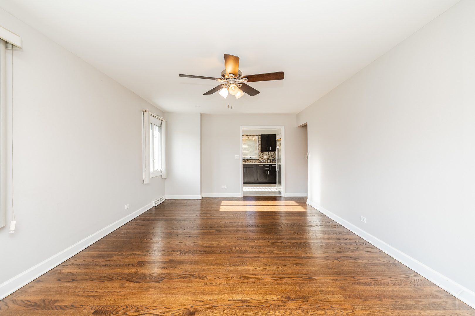 1615 W Johanna Terrace, Arlington Heights, IL 60005