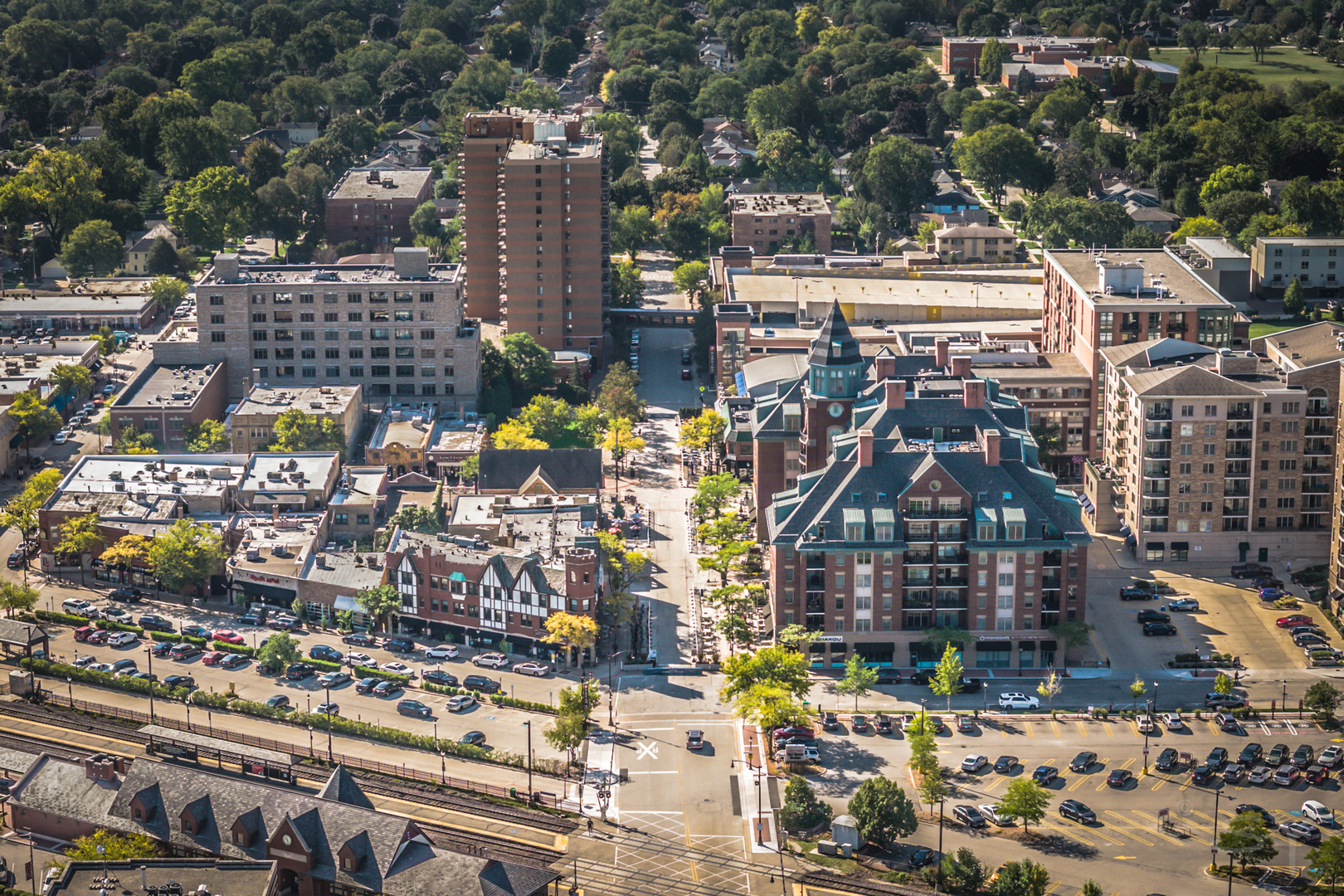 1615 W Johanna Terrace, Arlington Heights, IL 60005