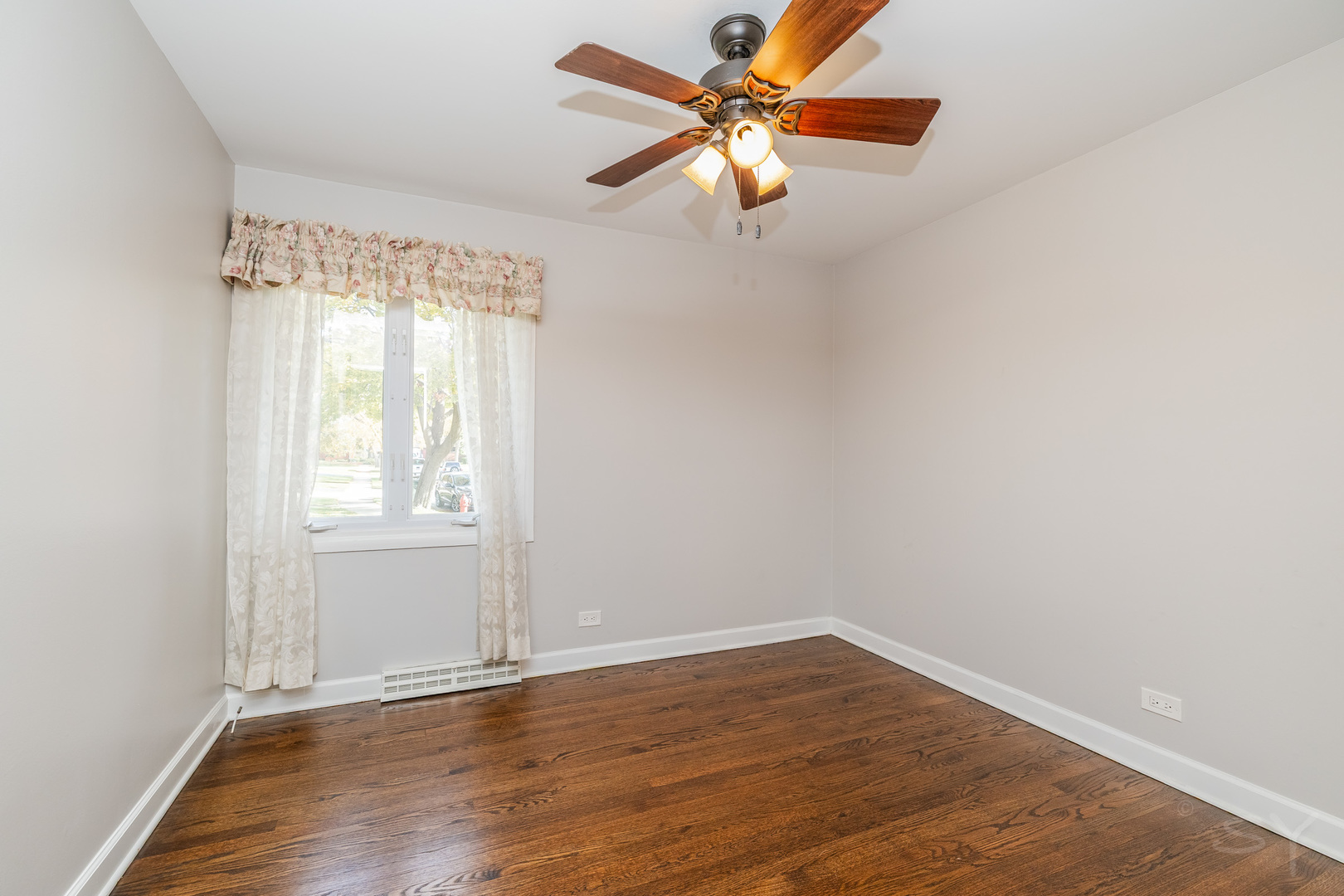 1615 W Johanna Terrace, Arlington Heights, IL 60005