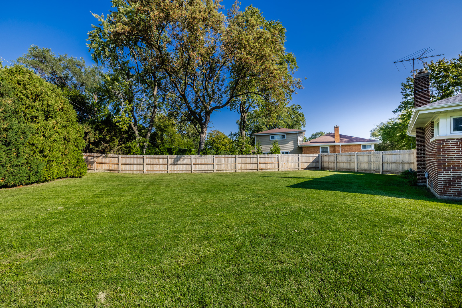 1615 W Johanna Terrace, Arlington Heights, IL 60005